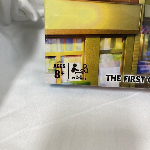 Hasbro Ms Monopoly Board Game Women Girl Power Investors Entrepreneur Age 8+ NEW - Picture 5 of 6